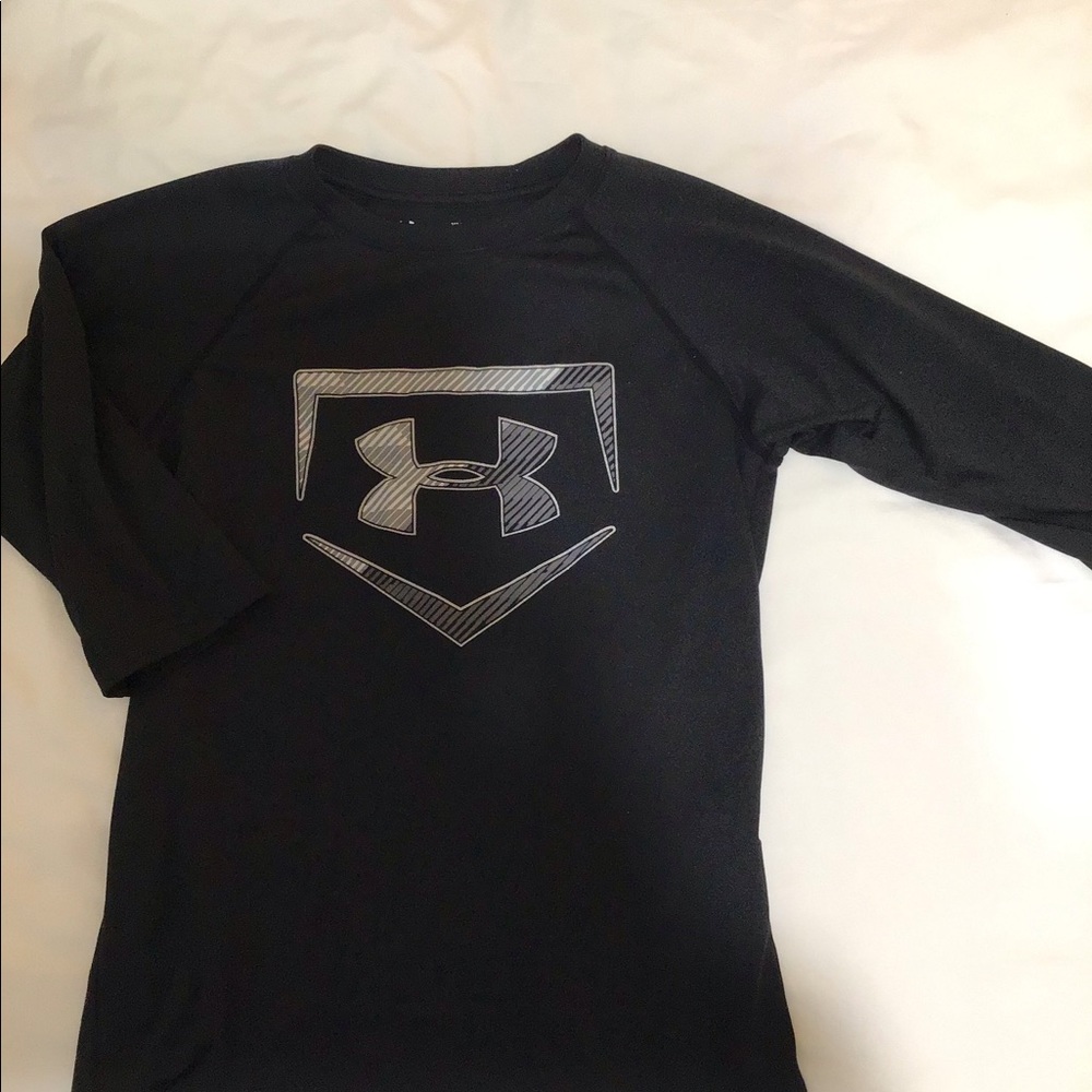 Under armour tee